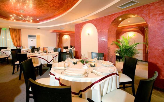 Riverside Family Hotel Yambol Restaurant photo